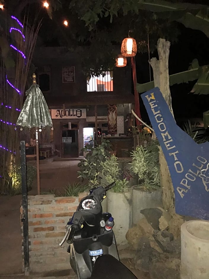Apollo Hostel