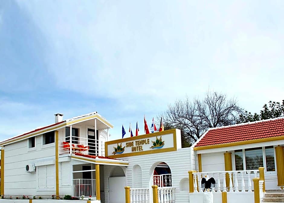 Side Temple Hotel
