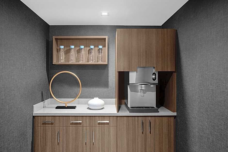 AC Hotel by Marriott Pittsburgh Southpointe