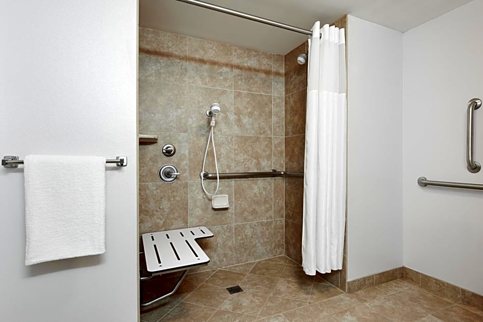 Hampton Inn & Suites Mt. Prospect