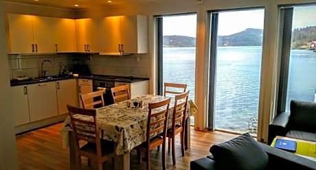 Three-Bedroom Apartment with Balcony