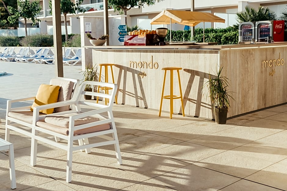 Romana Beach Apartments