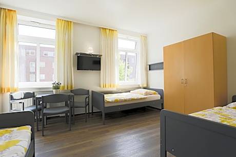 Classic Triple Room
