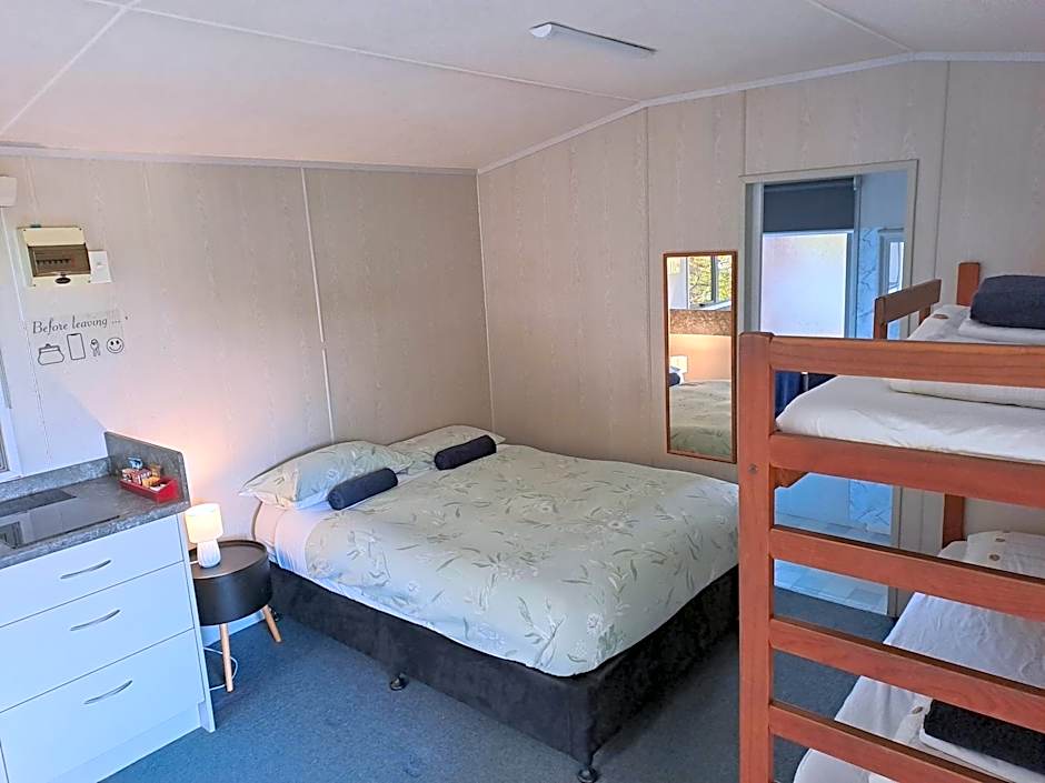 Whatuwhiwhi TOP 10 Holiday Park