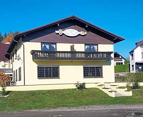 Landhaus im kühlen Grunde Garni