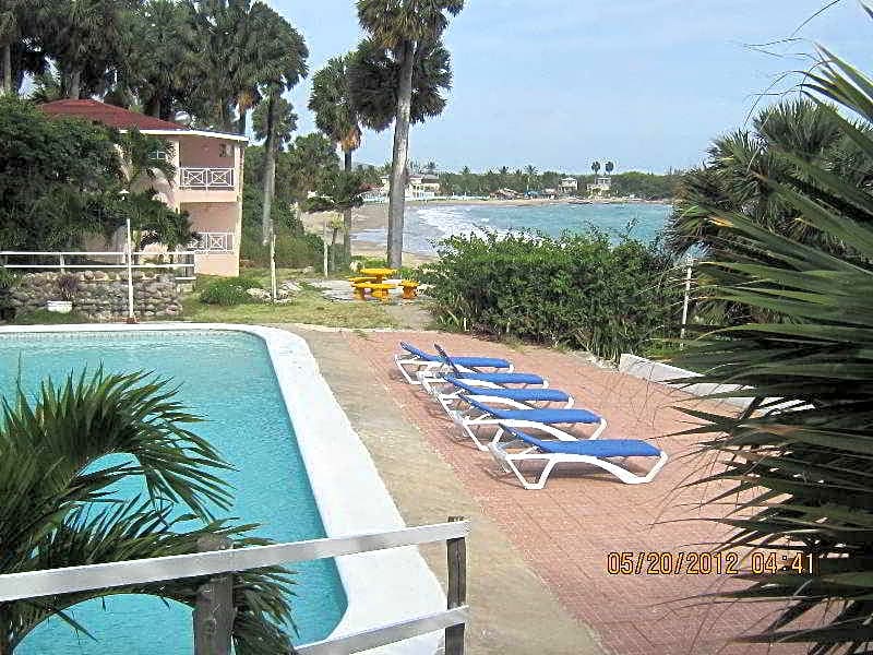 Treasure Beach Hotel