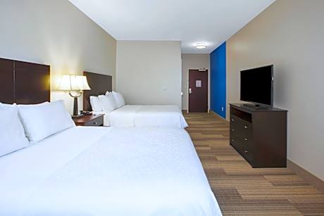 Standard Room with Two Queen Beds