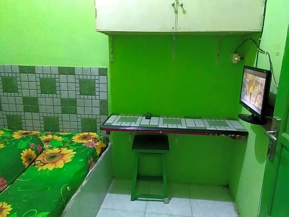 Hotel O Wisma Kost & Penginapan Afilia Buana Syariah