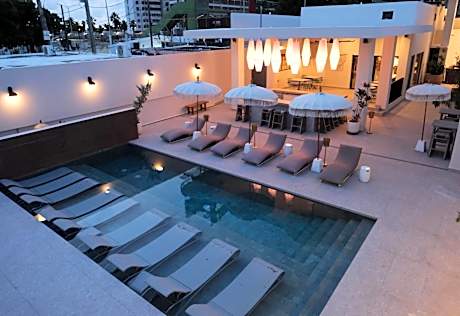 Bali Hotel Adults Only Isla Verde, a Trademark by Wyndham