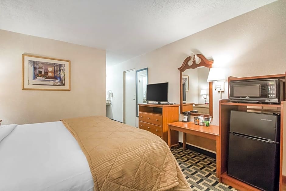 Quality Inn & Suites Ridgeland