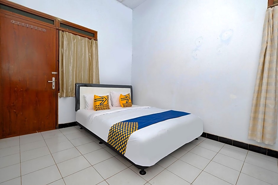 OYO 2240 Simpang Tujuh Residence