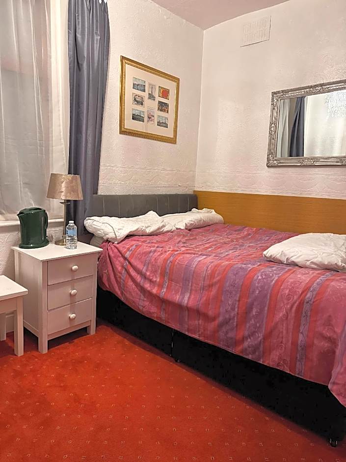 Single - Room — 6 fotoğraftan 1. fotoğraf