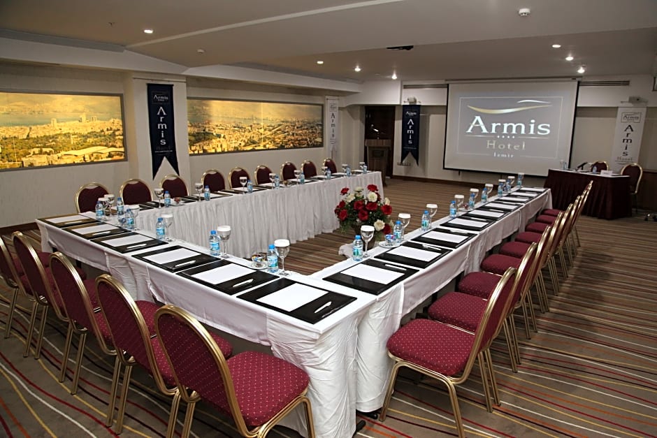 Armis Hotel