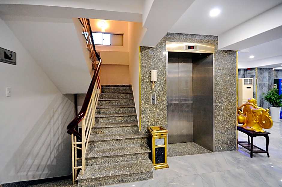 Golden Lotus Hotel Nha Trang - Tran Phu Street