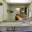 Super 8 by Wyndham Stafford