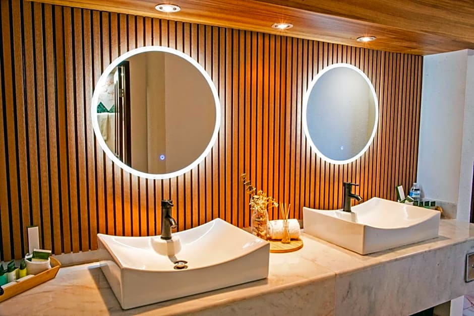 HOTEL SAN CARLOS PLAZA