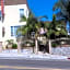 Trylon Hotel - Hollywood