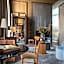 Cour des Vosges - Evok Collection