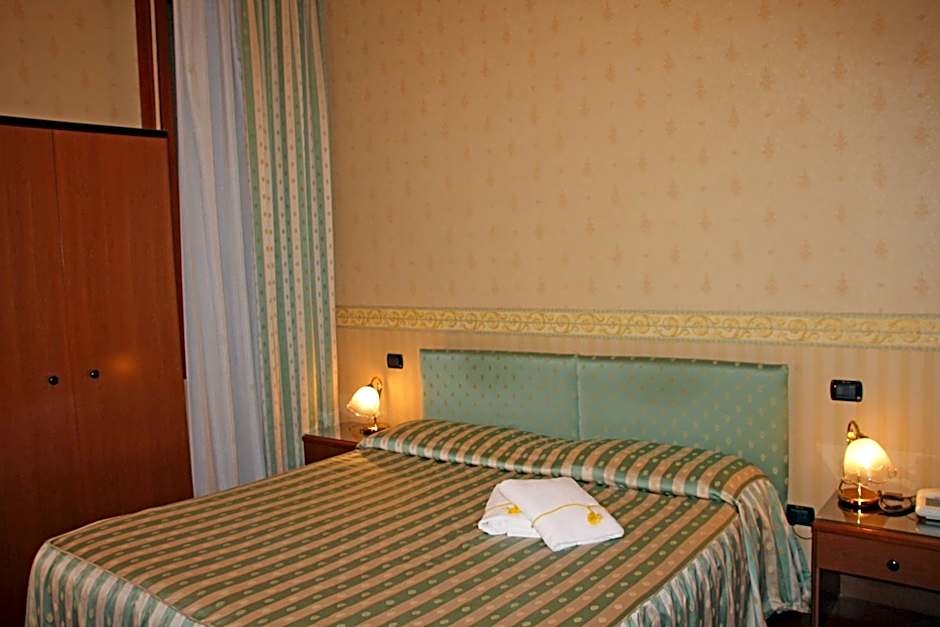 Albergo Ristorante Leon d'Oro