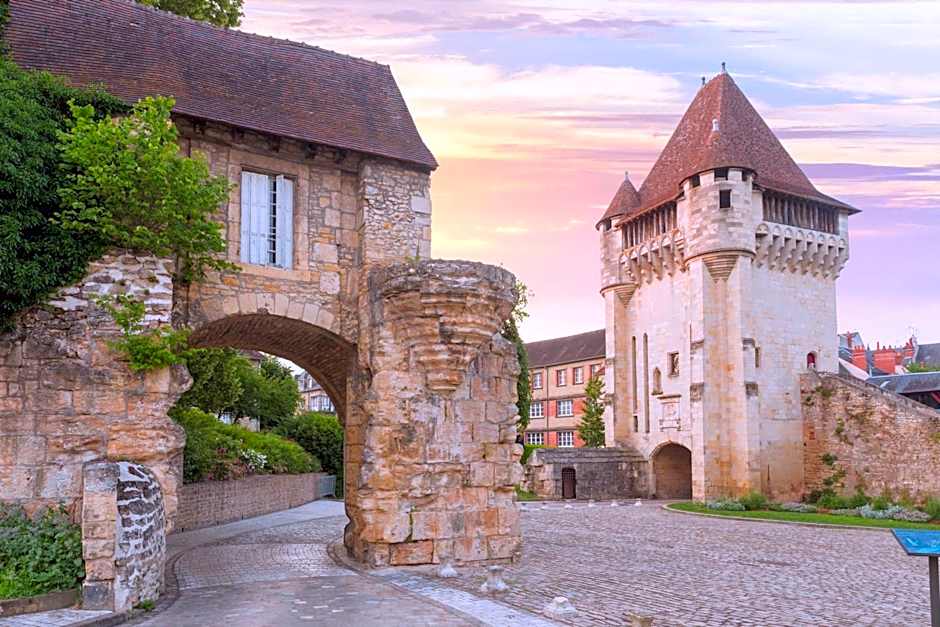 The Originals City, Hotel Nevers Centre Gare (Inter-Hotel)