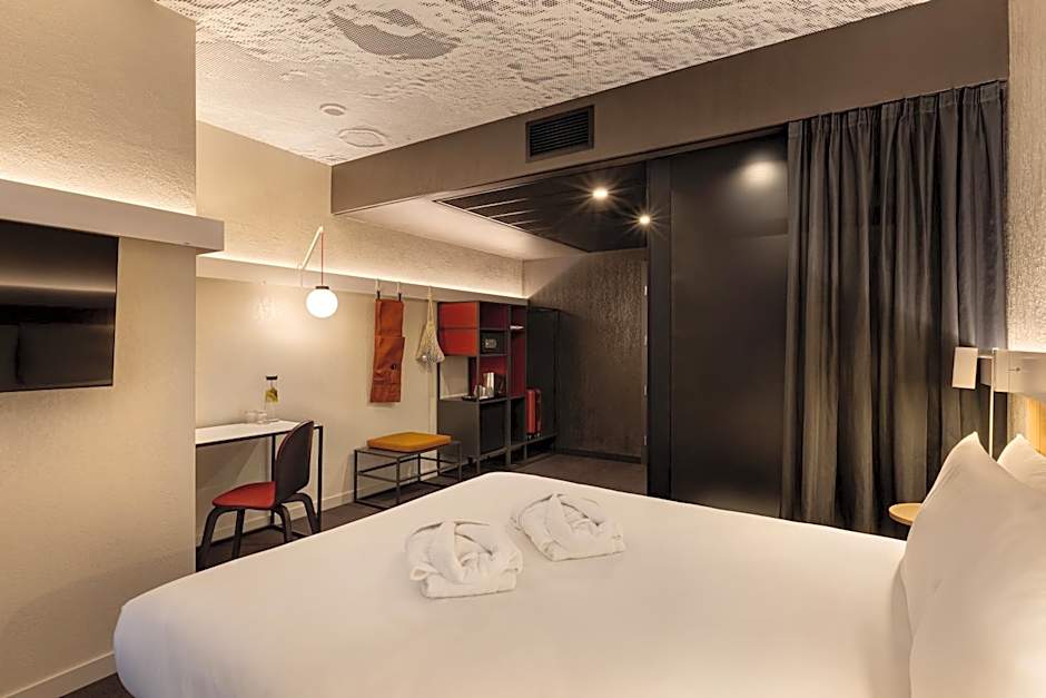 ibis Kyiv Beresteiska