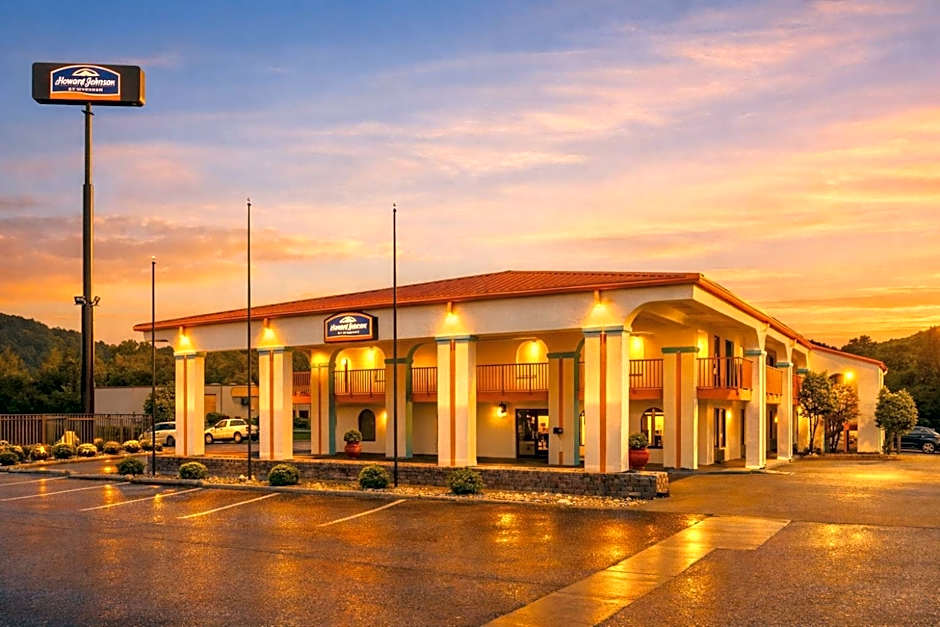 Howard Johnson by Wyndham Chattanooga Lookout Mountain I-24