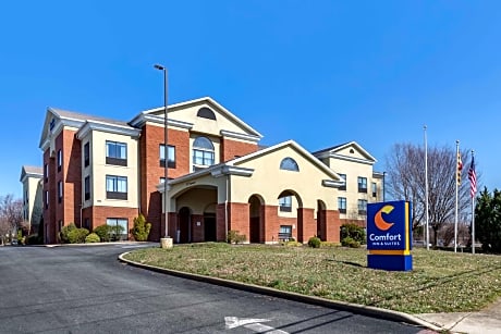 Comfort Inn & Suites Chestertown