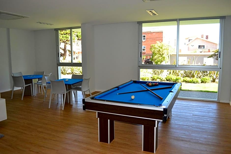 Arenas del Mar Apartments