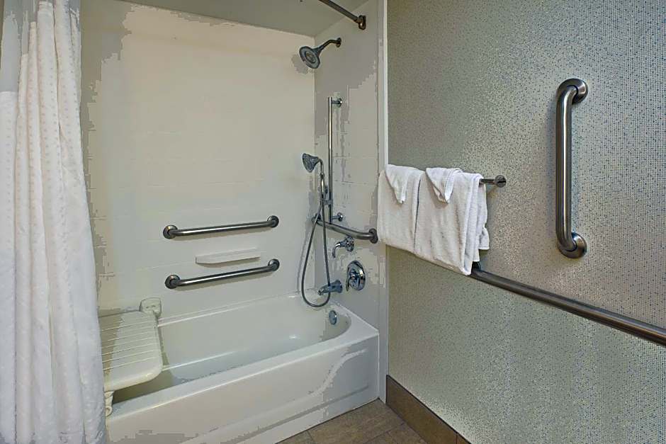 Holiday Inn Express & Suites Chicago-Midway Airport By IHG
