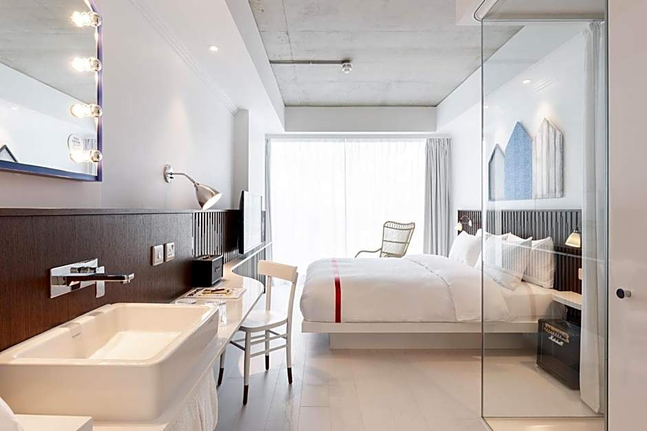 Ruby Zoe Hotel London