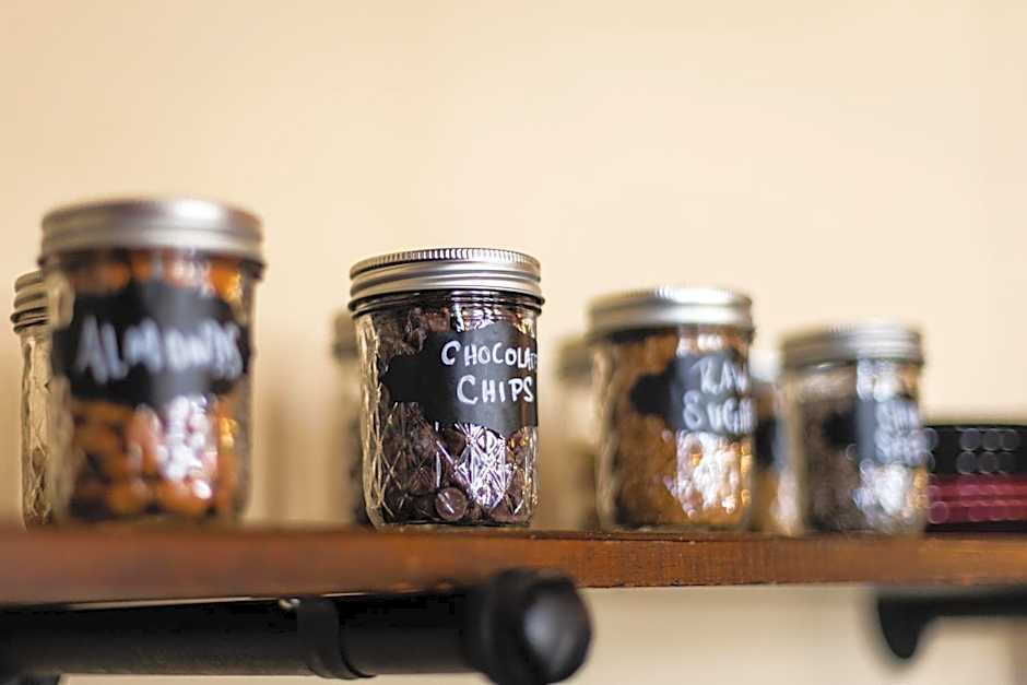 Traveler's Rest Hotel