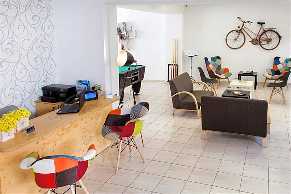 ELYCHRYSON Apartments/HOTEL