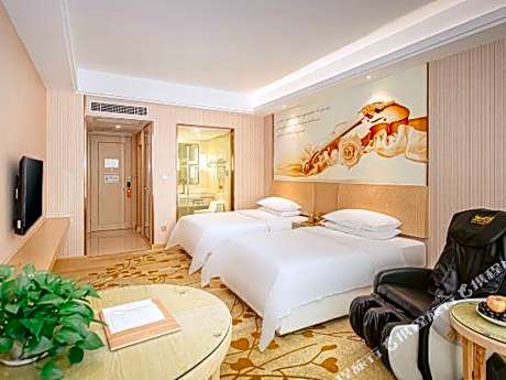 Vienna International Hotel (Shaoyang Dahan Automobile Building Materials City)