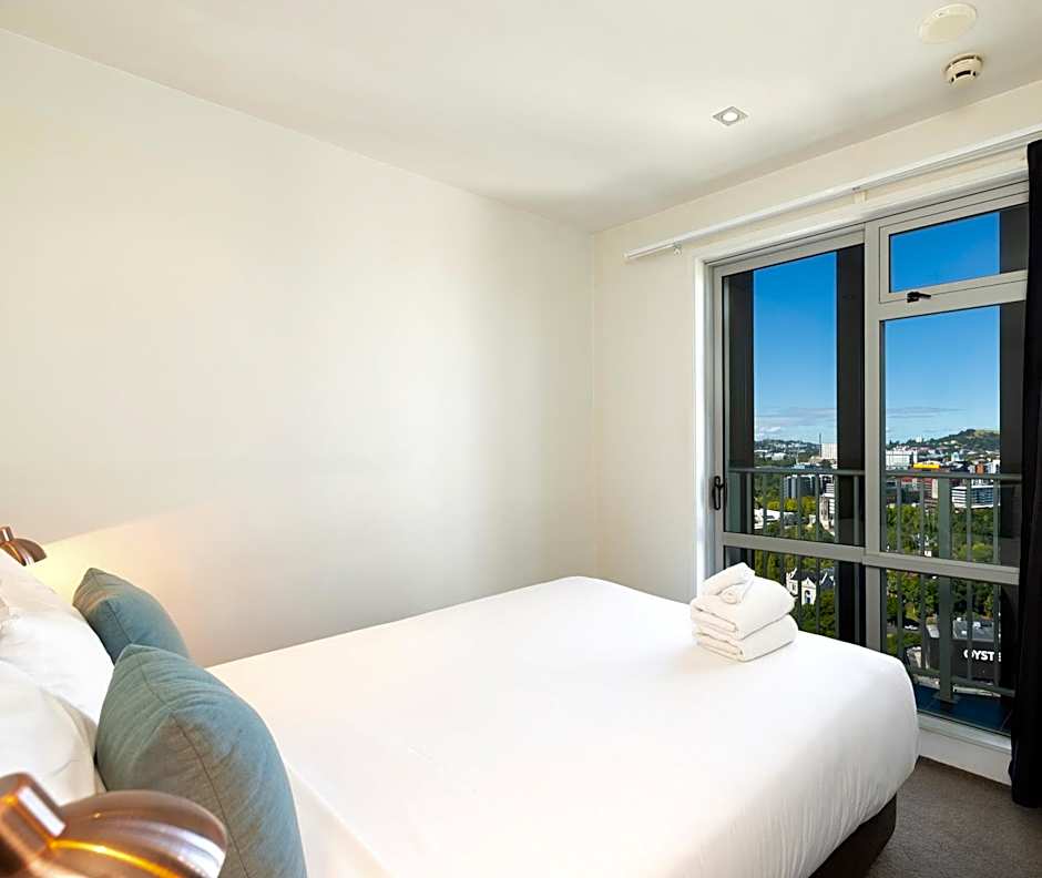 Auckland Harbour Suites