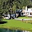 Huka Lodge, Beckons