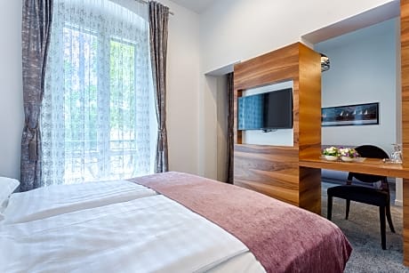 Luxury suite with balcony -Address: Sredmanuska 1.