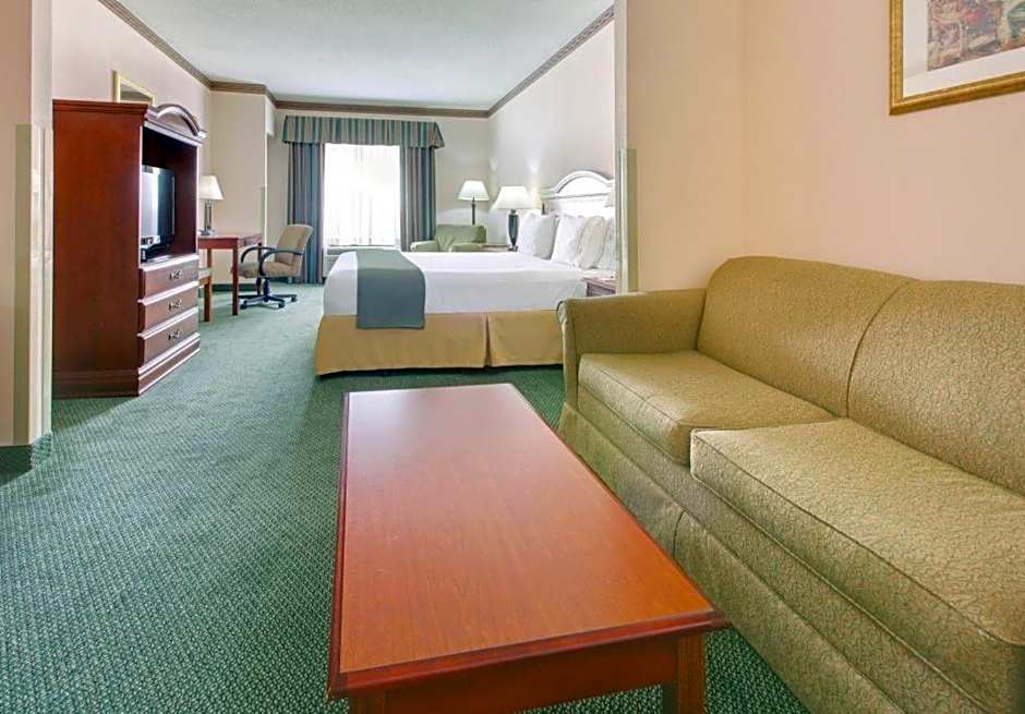 Holiday Inn Express Hotel & Suites Cleveland - Ms By IHG