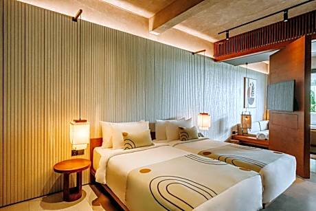 Premier Suite Plus Twin