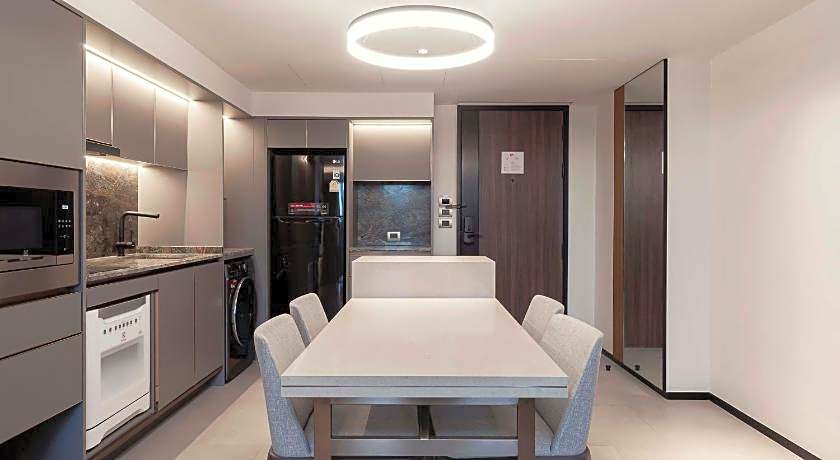 Gardina Asoke Hotel & Residence