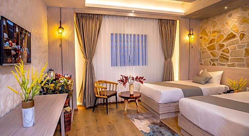 Arushi Boutique Hotel