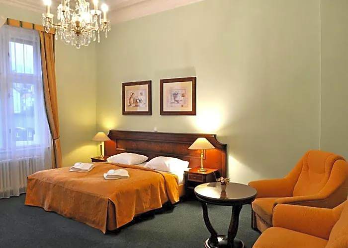 Hotel Ester