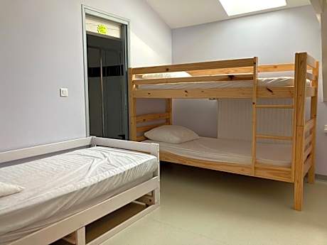 Triple Room with Private External Bathroom