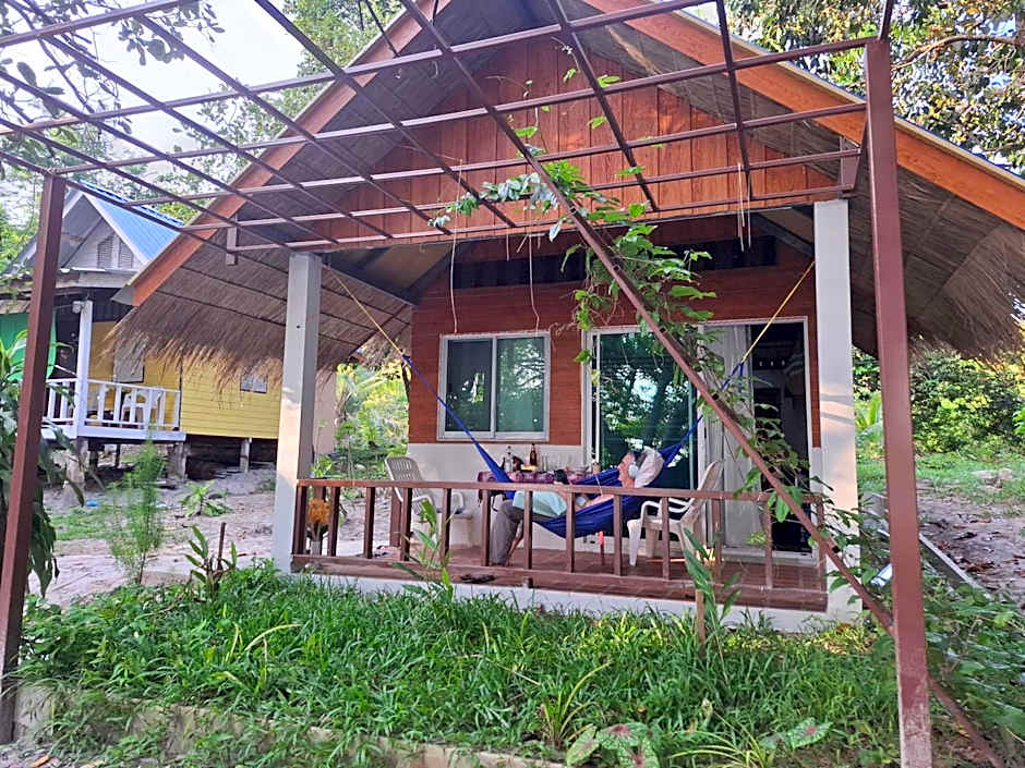 Baan Suan Kayoo 1 Long beach Aow Yai