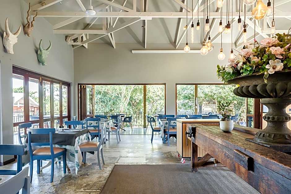 Casterbridge Hollow Boutique Hotel