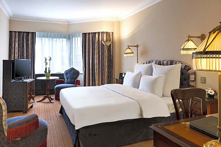 Hotel Barsey by Warwick