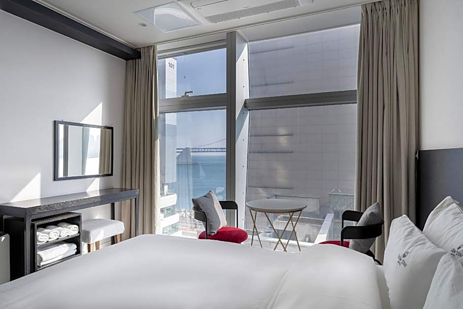Gwangalli Oceanstay Hotel