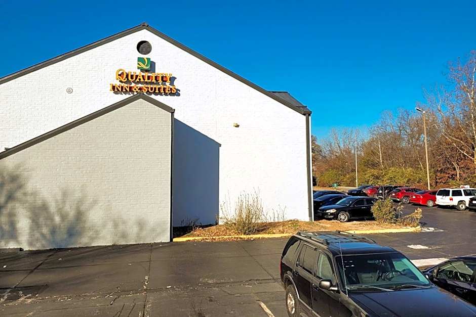 Quality Inn & Suites Columbia I-70