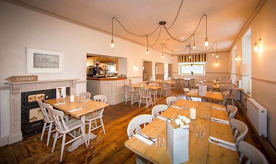 Darlington Arms by the airport