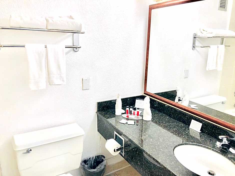 Ramada by Wyndham Birmingham Airport