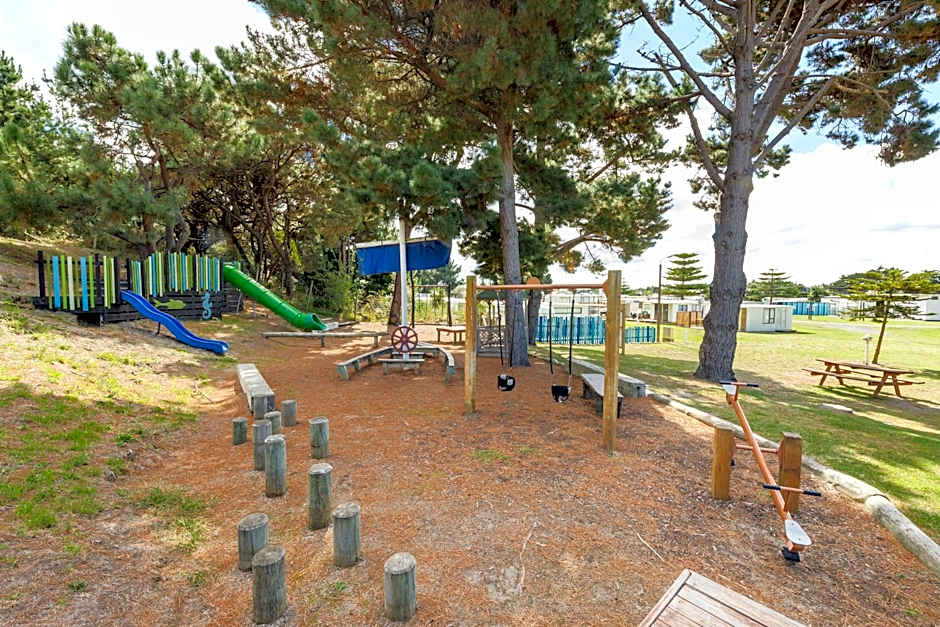 Foxton Beach Holiday Park